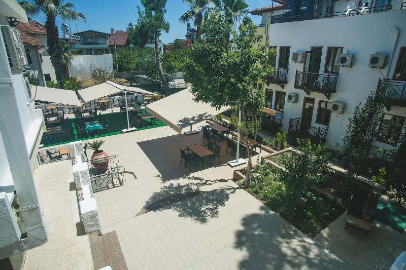 Dinara Garden 凯梅尔 外观 照片